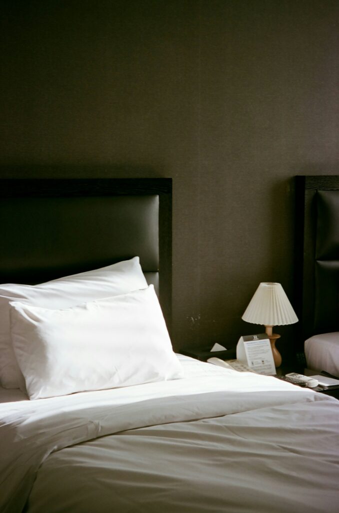 Twin bedded room