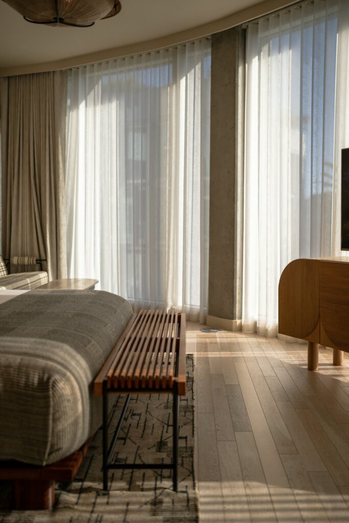 Guest room with seating area