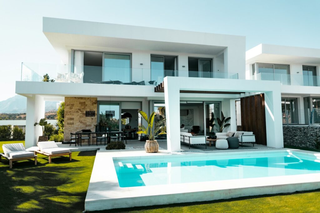 White villa with swimming pool